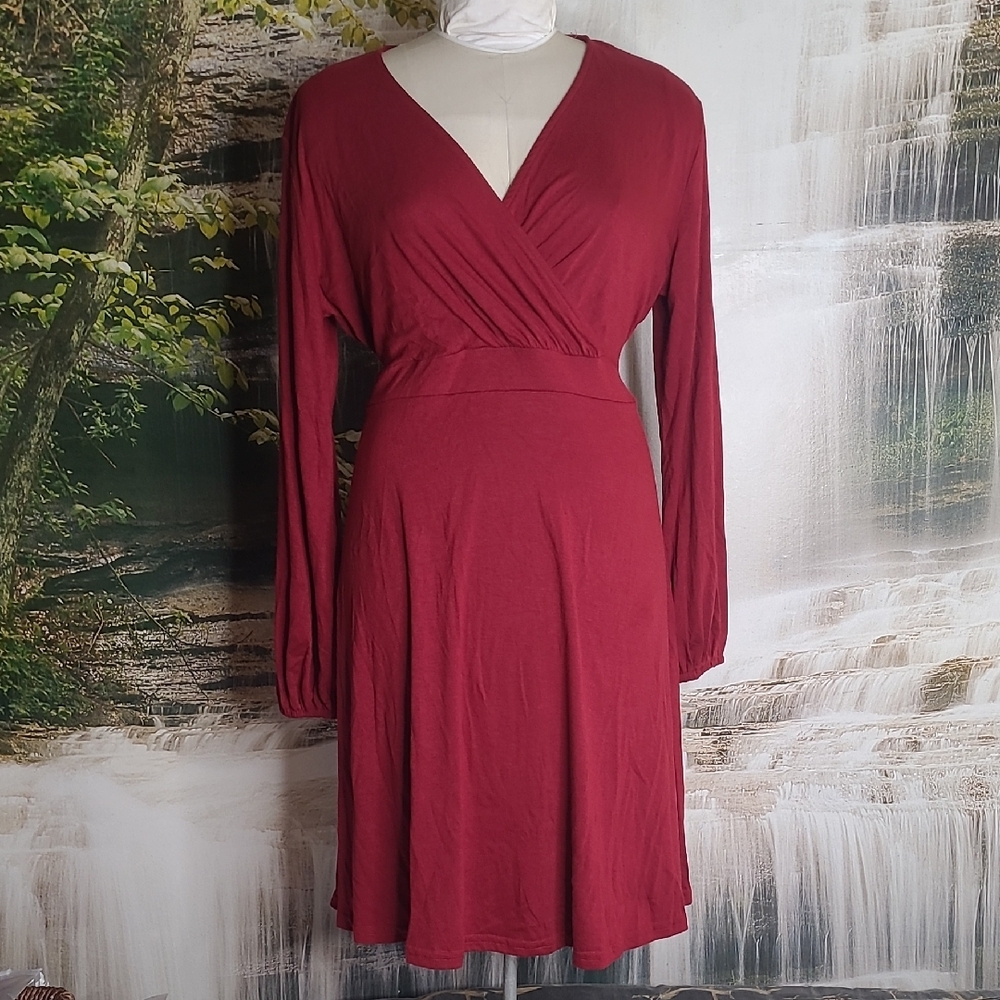 NWT! Amzplus Womens 3XL Burgundy Long Sleeve Empire Waist VNeck Dress